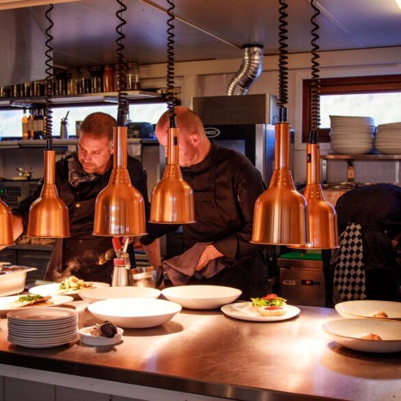 Hemingway’s Beach Restaurant