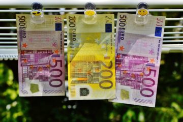 Euro's: biljet van 200 tussen biljetten van 500