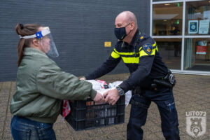 Brownies & downieS & politie