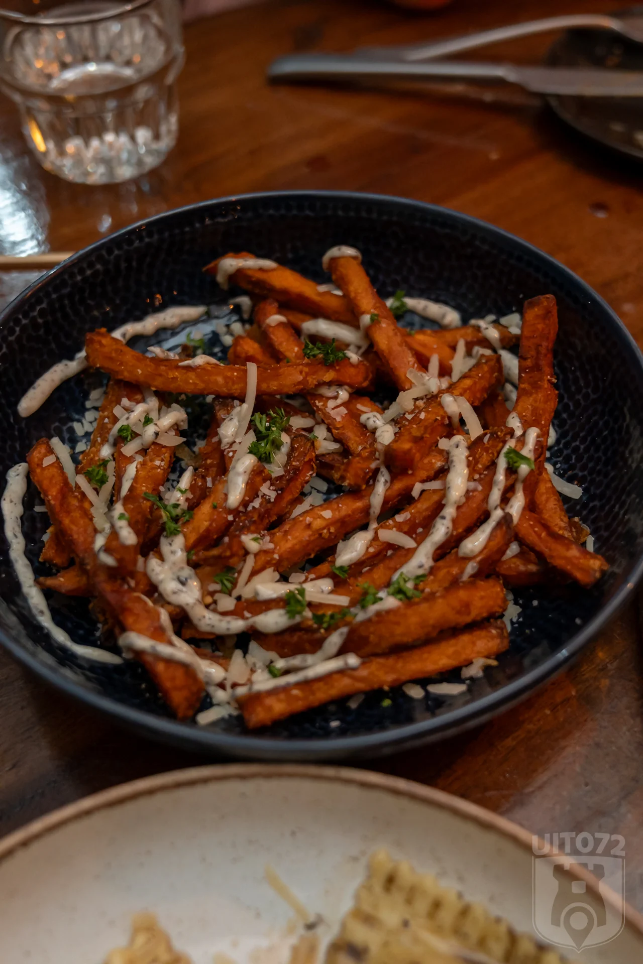 UIT072_Jonas_RvdE_zoete-aardappelfriet