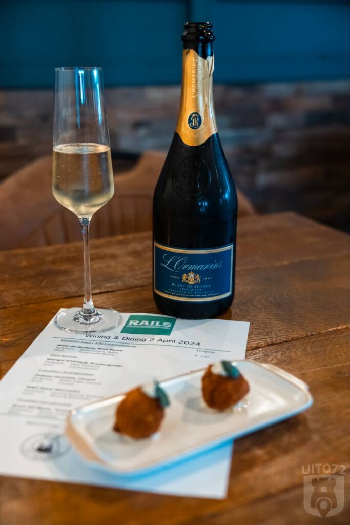 Bitterballen amuse bij Wining & Dining (RAILS)