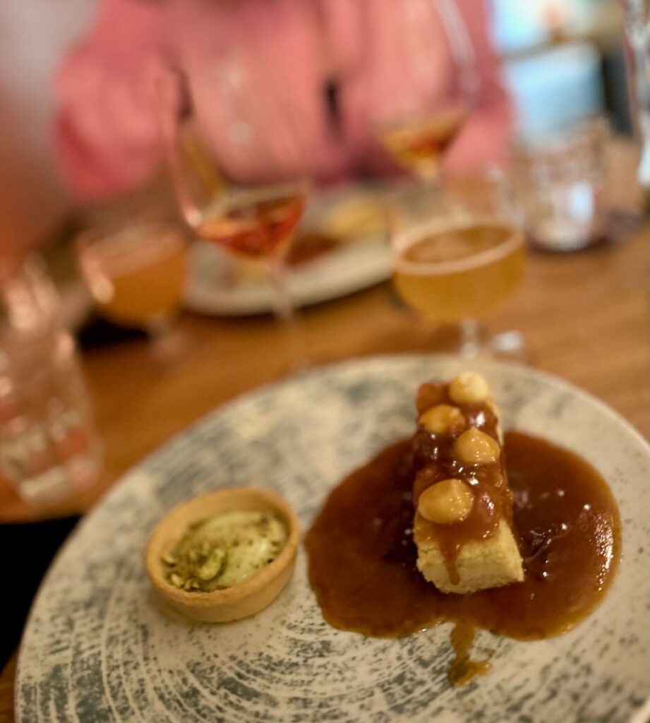 Wine & Beer Battle: pistache karamel taart